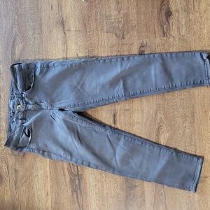 American Eagle light gray crop jegging pants